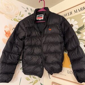 Levi's Cropped Performance Black Insulated Jacket Water Resistant